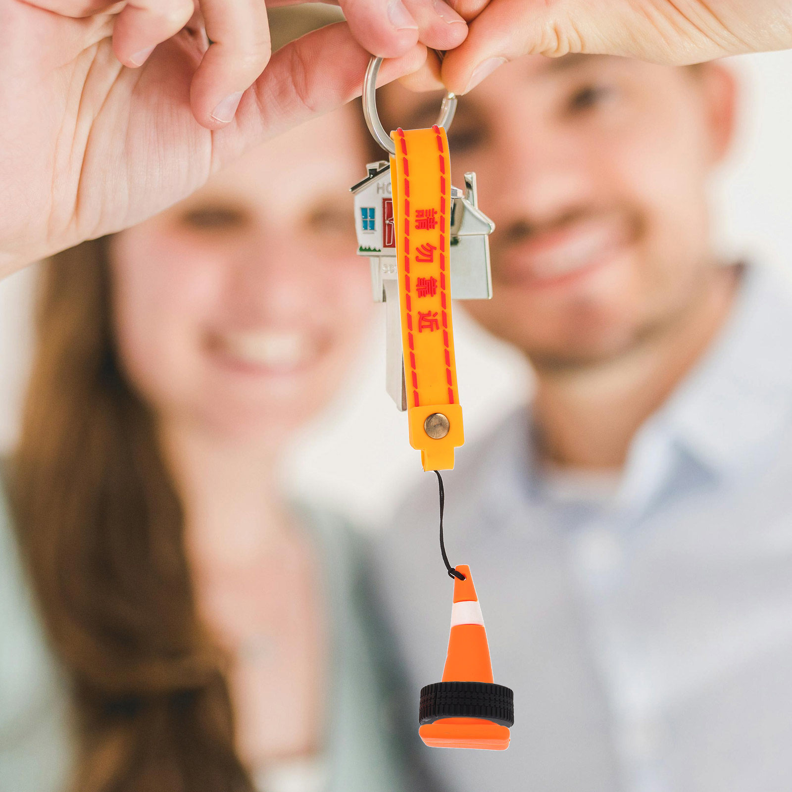 Mini Traffic Cone Keychain Cut - Mini Backpack Purse recension och pris